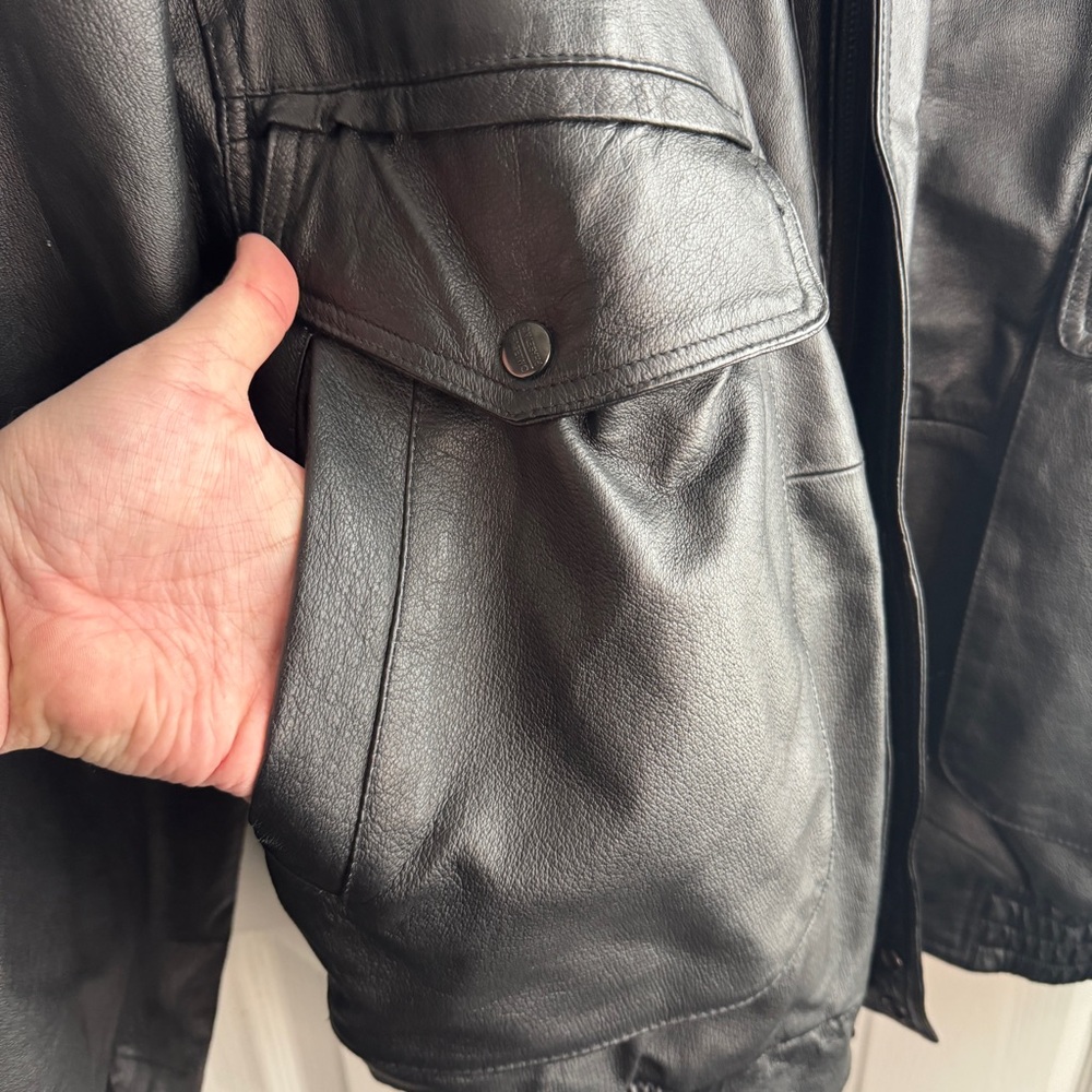 Phase Two Black Leather Bomber Jacket Size Xl - image 2
